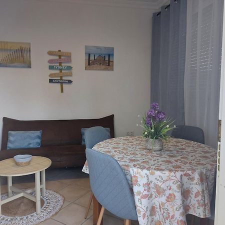 Apartamentos Christina Benicàssim Exteriör bild