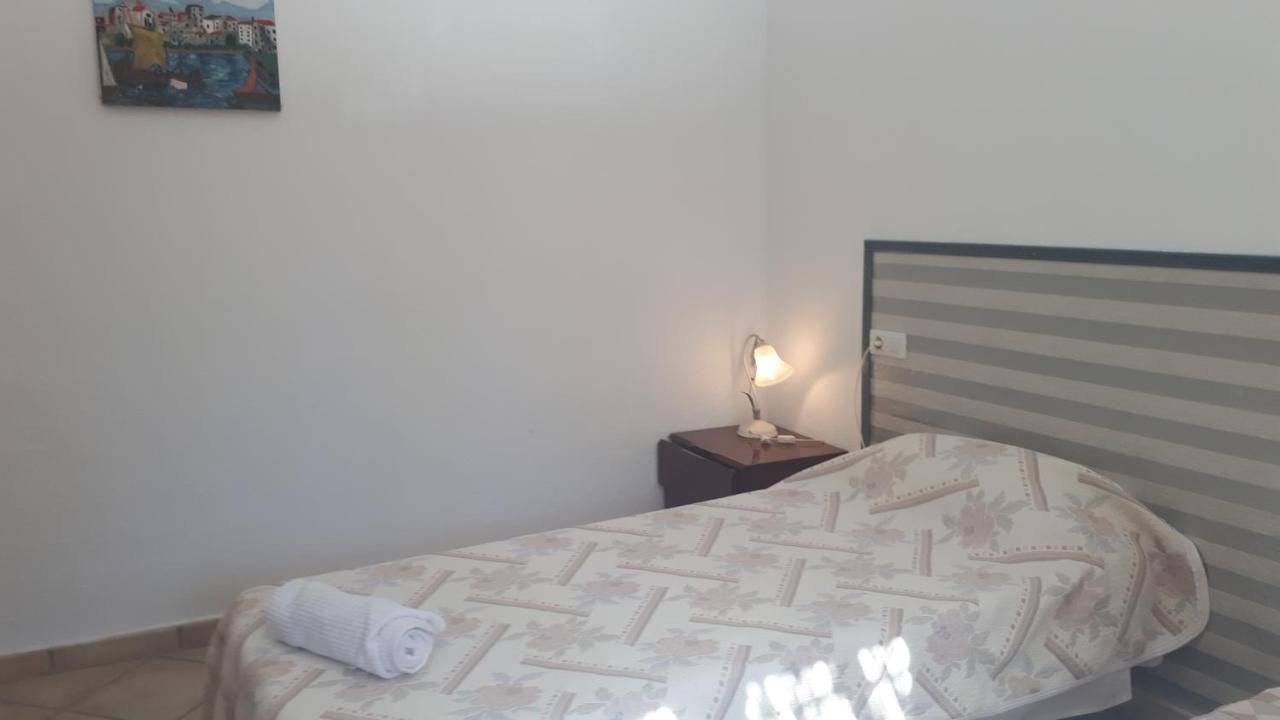 Apartamentos Christina Benicàssim Exteriör bild